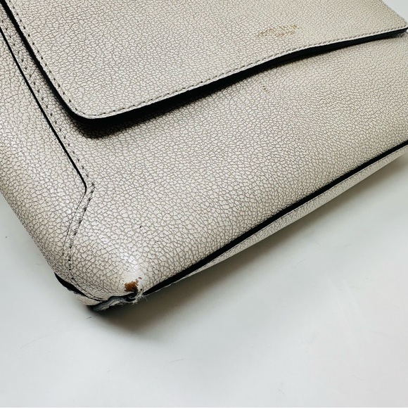 Henri Bendel pebbled leather flap bag - Picture 5 of 6